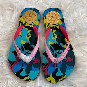 Juicy Couture Laurissa Sweet Lilac Flip Flops